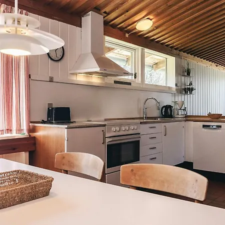 Holiday home Xiv